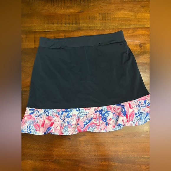 NEW! Stella Parker Golf Skort M | Blue w/ Pink Floral Ruffle Hem Tummy Control - Picture 1 of 3